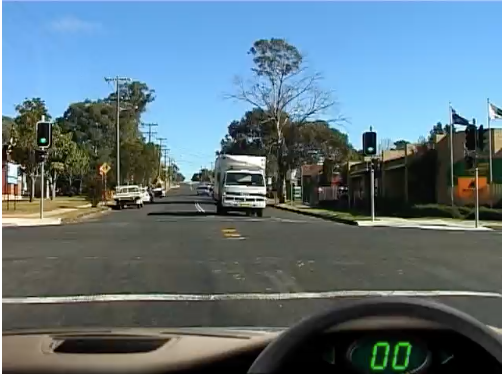 Hazard Perception Test - Clip 42